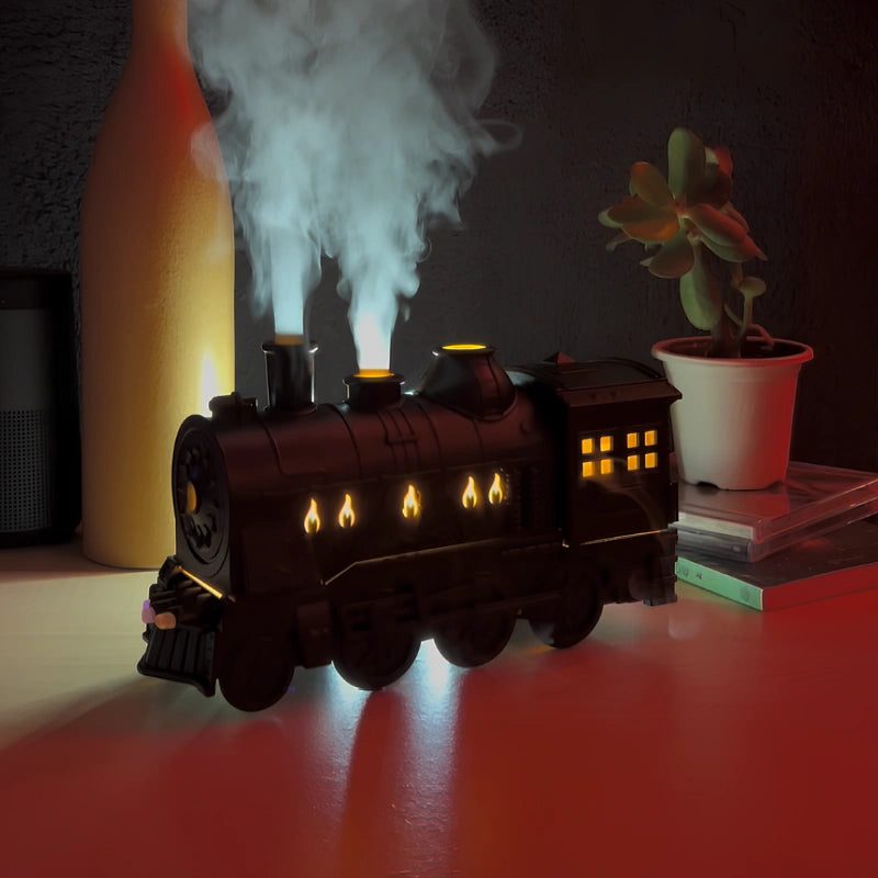 Steam Locomotive Humidifier – Retro Train Mist Diffuser with Ambient Light