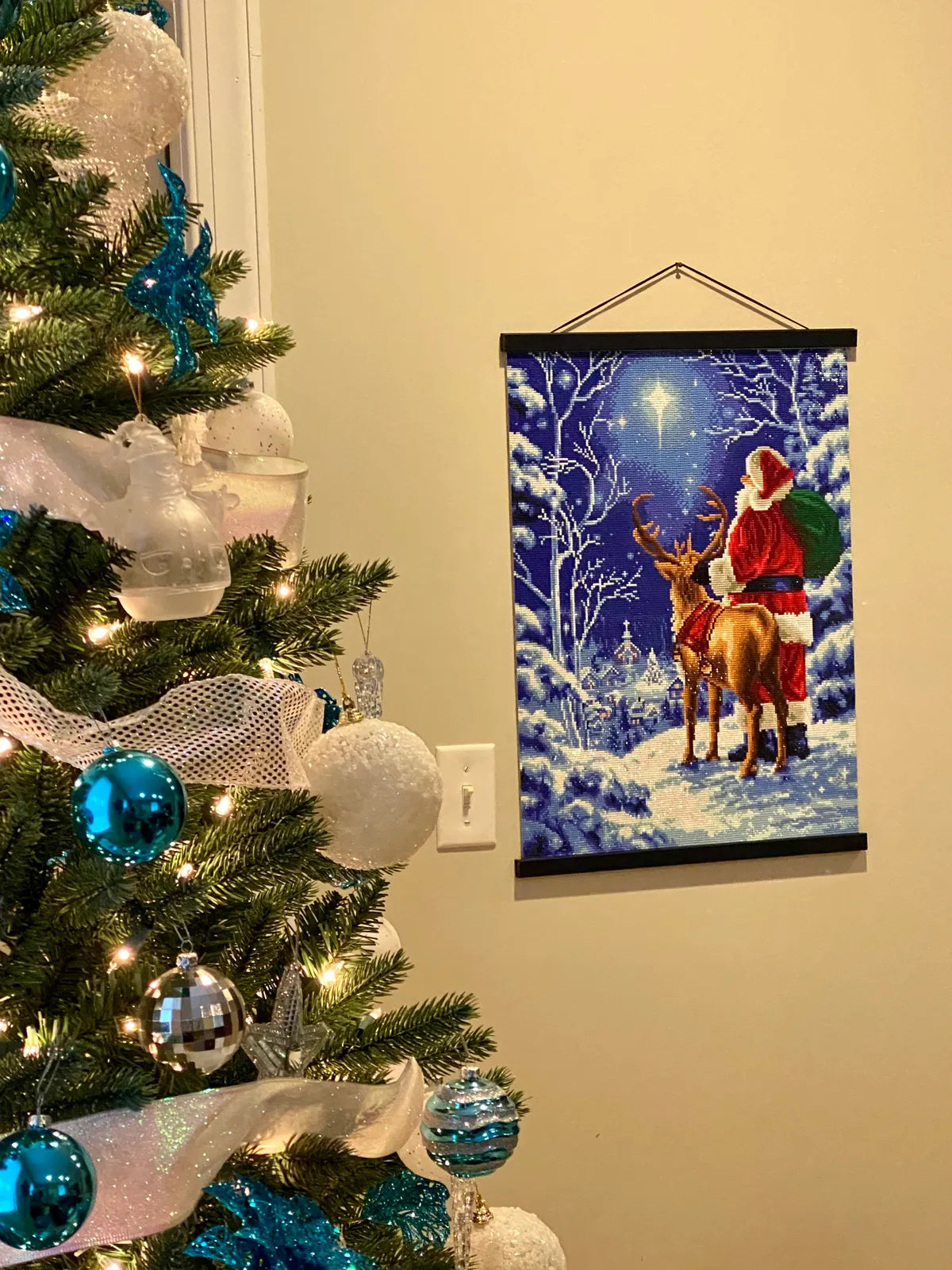 🎅 Santa & Reindeer Diamond Painting Kit ❄️✨