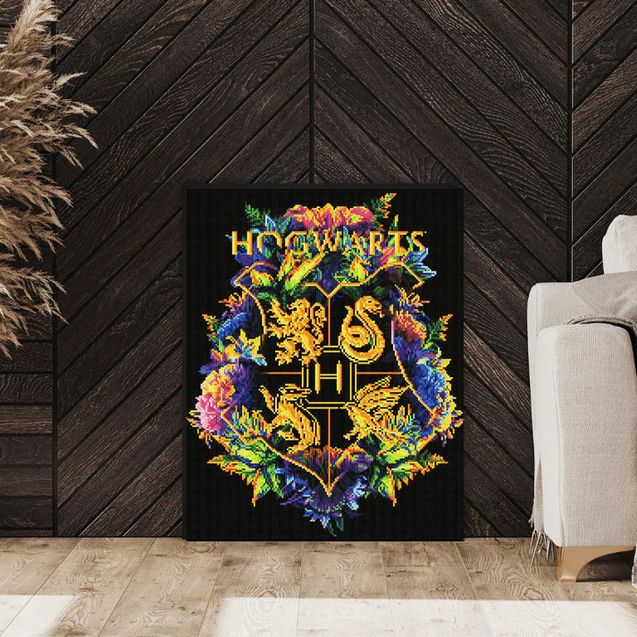 Hogwarts Crest Diamond Painting Kit ✨