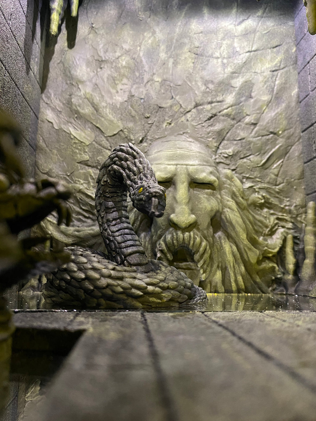 Chamber of Secrets Wizarding Alley Book Nook